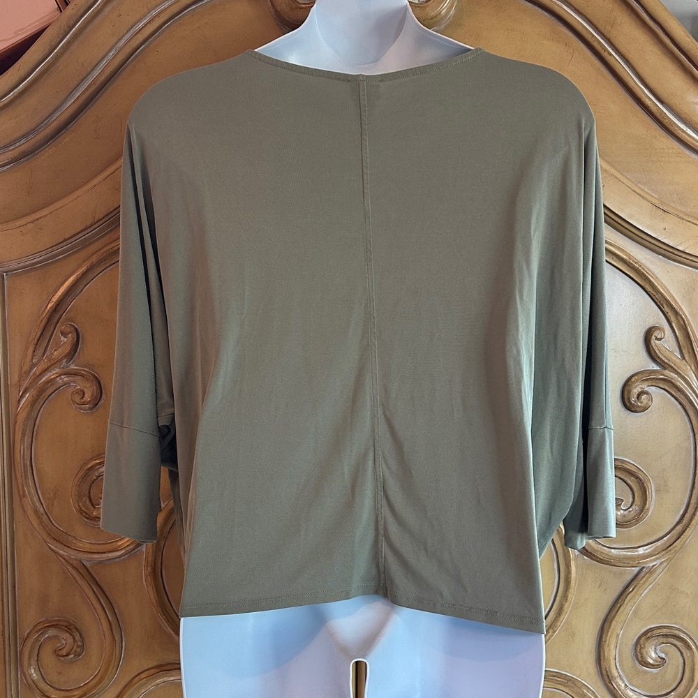 Chico’s Olive V-Neck Relaxed Women's Blouse - Picture 6 of 10